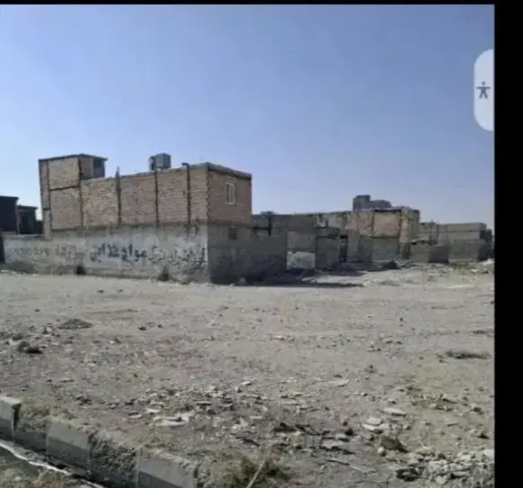 زمین درصفادشت