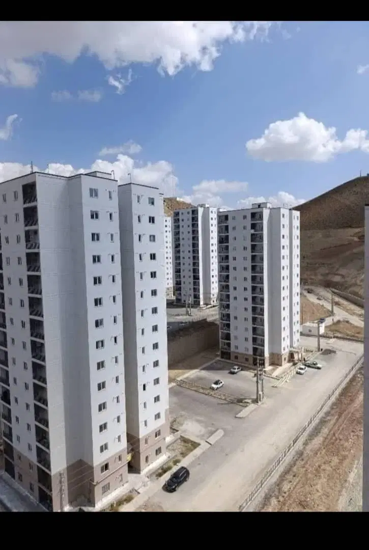 زون ۲ بلوار قائم طبقه ۸ ضامن کلید
