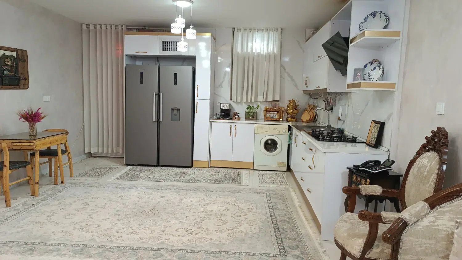 شهرک ۱۵خردادطبقه همکف باپارکینگ وحیاط اختصاصی