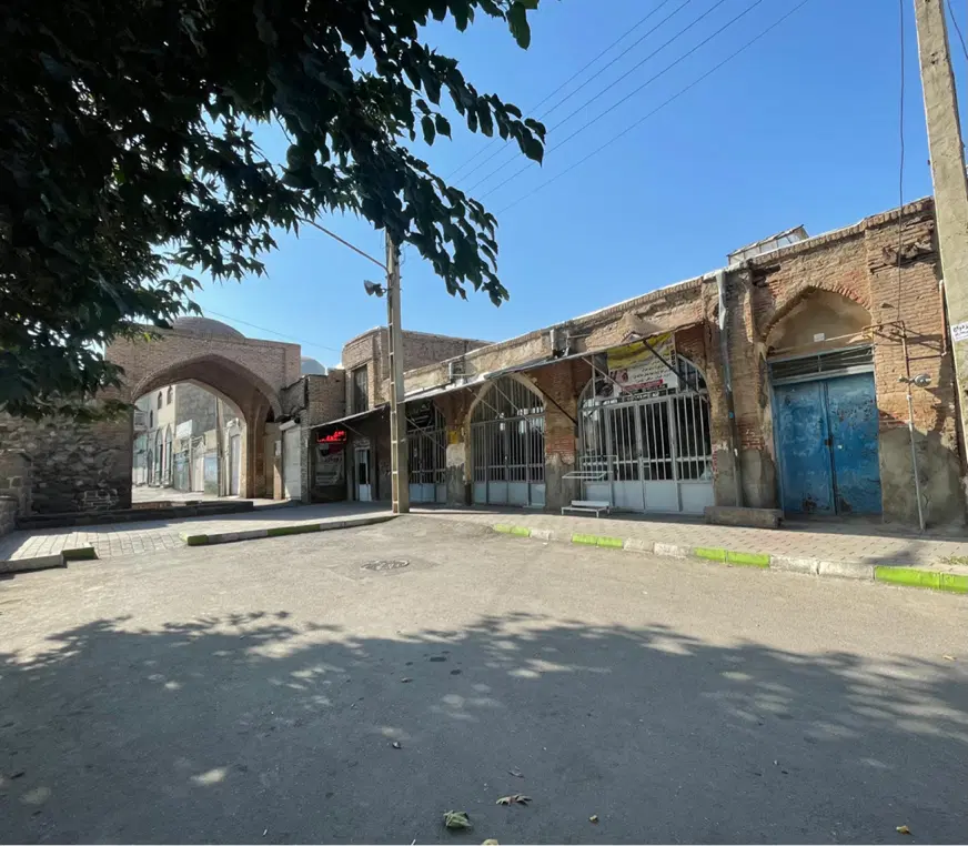 ۶ دانگ سند تجاری ۴ باب مغازه و‌حیاط
