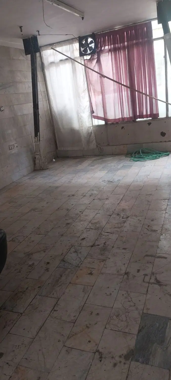 اجاره انبار در عبدل آباد خیابان احسانی داخل کوچه