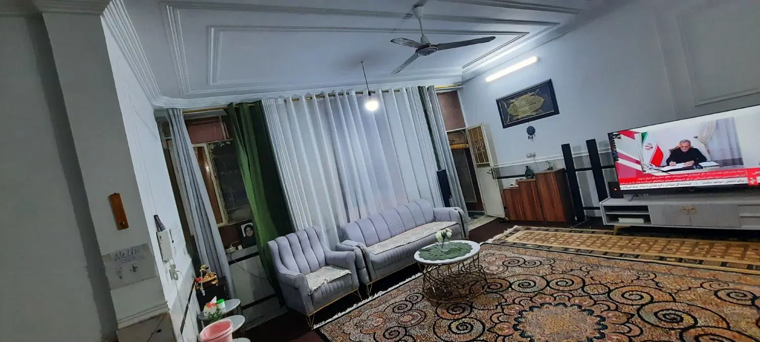 رهن کامل ویلایی زیباشهر
