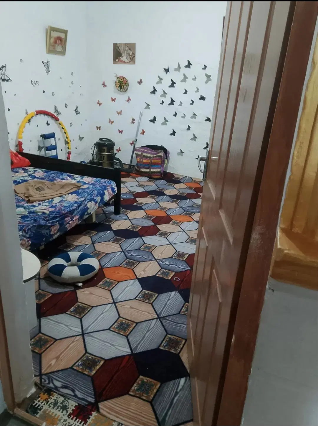 خانه صد متری شهرک معلم