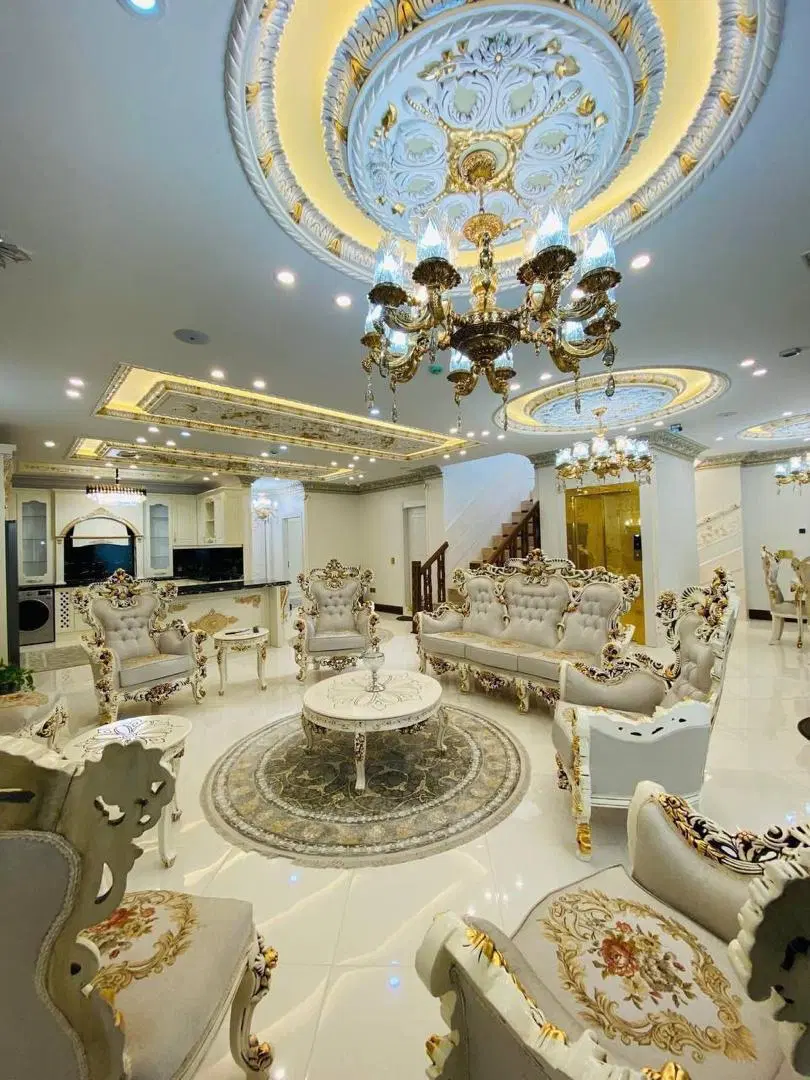 اپارتمان نوسازشیک تک واحد۲۰۴ متری