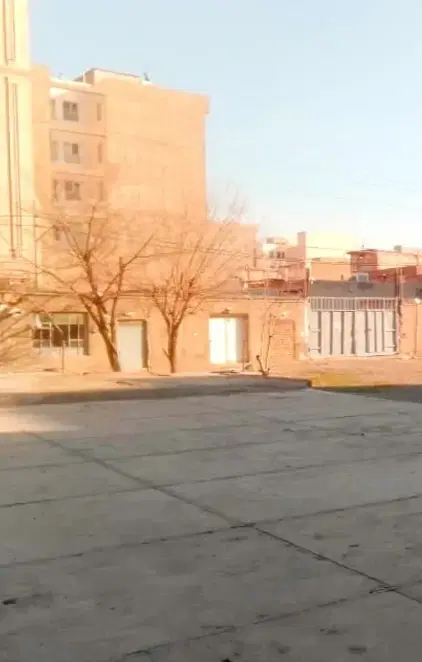 ۱۰۰ متر زمین آماده ساخت
