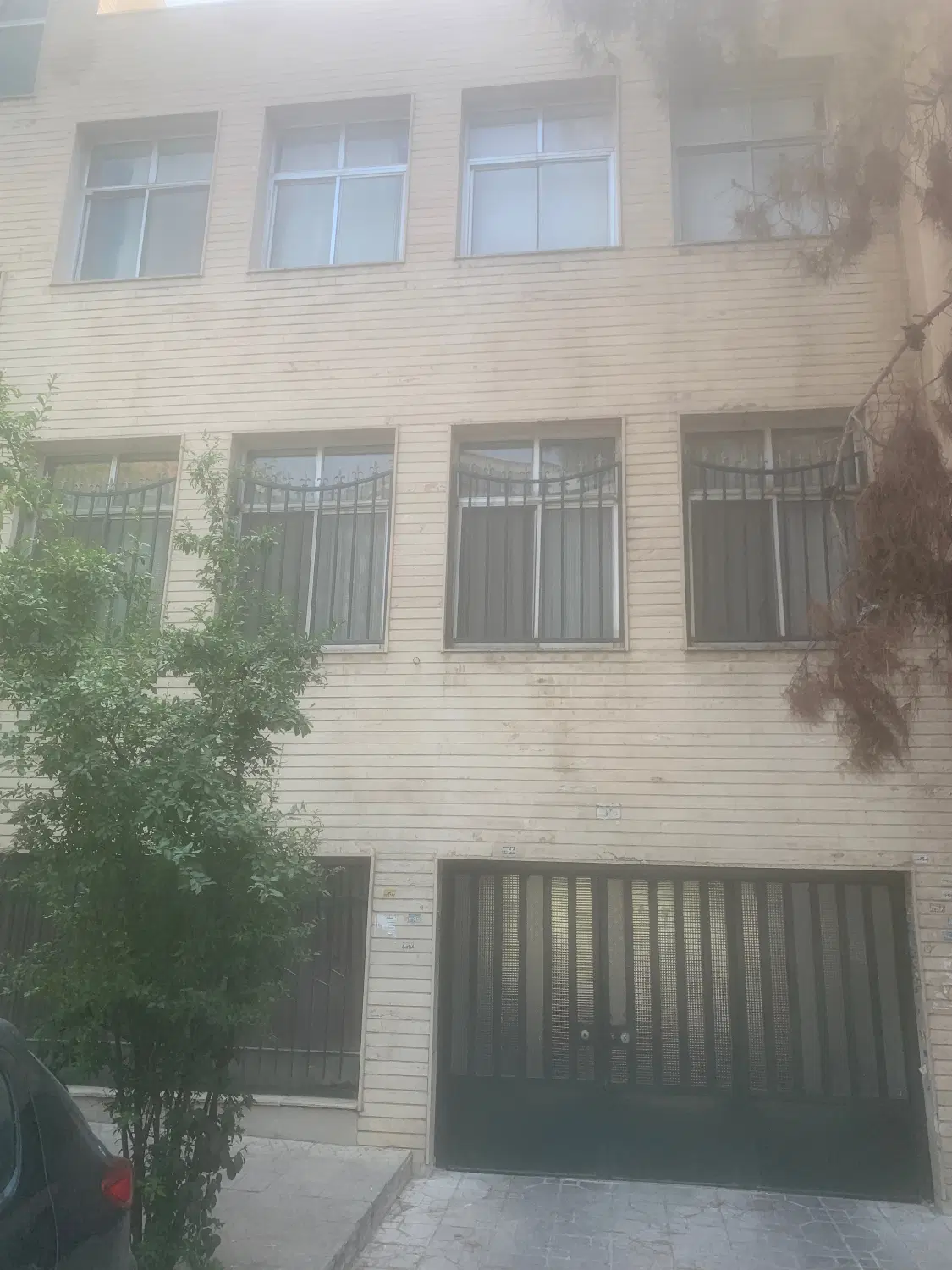 فروش یک واحد از سه واحد ملک کلنگی