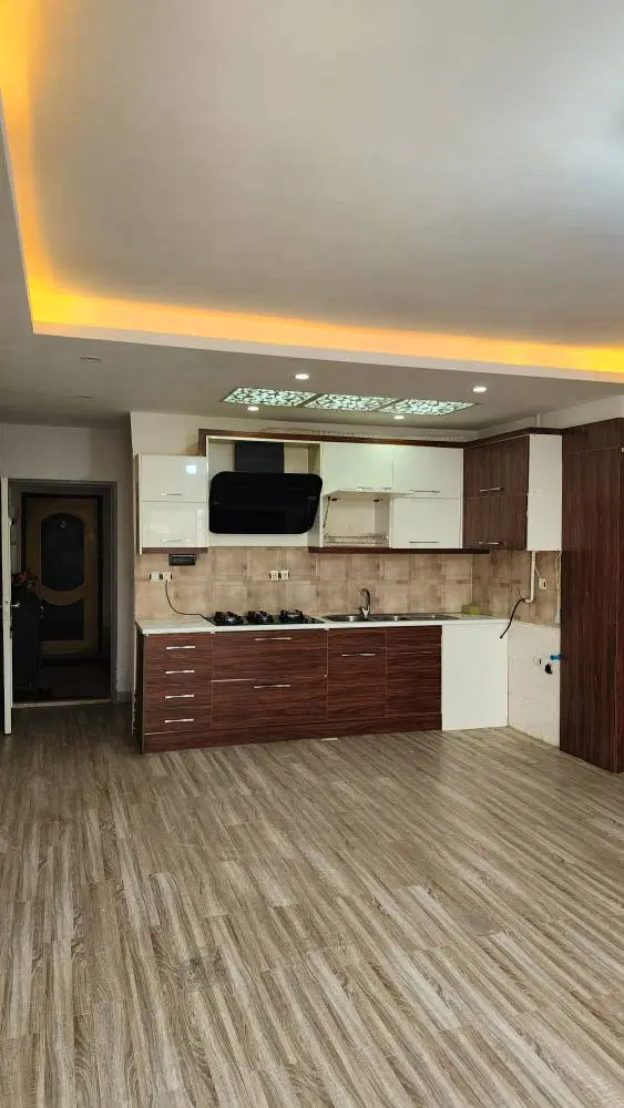فروش آپارتمان سند خیابان بعثت