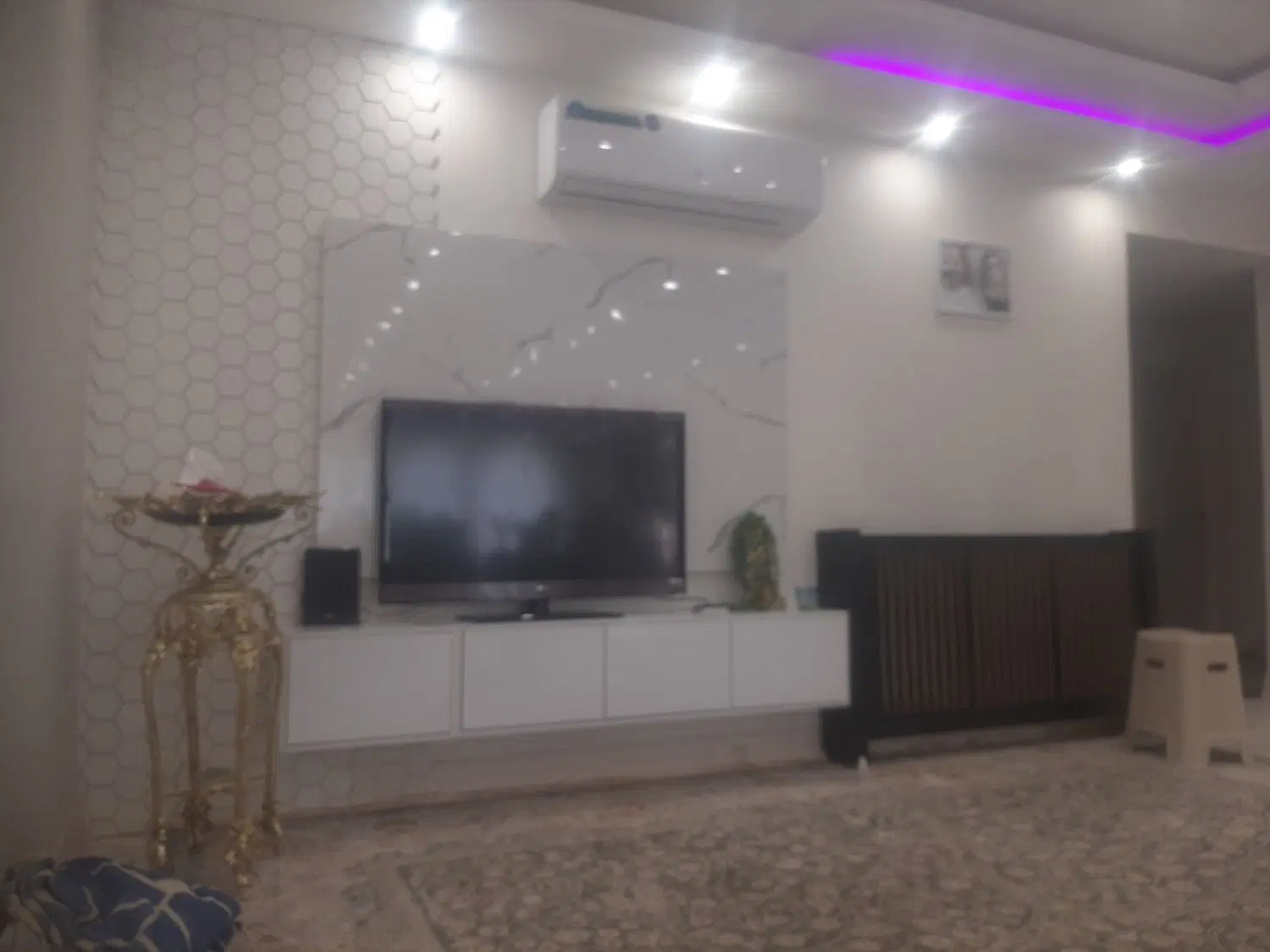 طبقه۵تک واحدی پشت حاشیه علویه