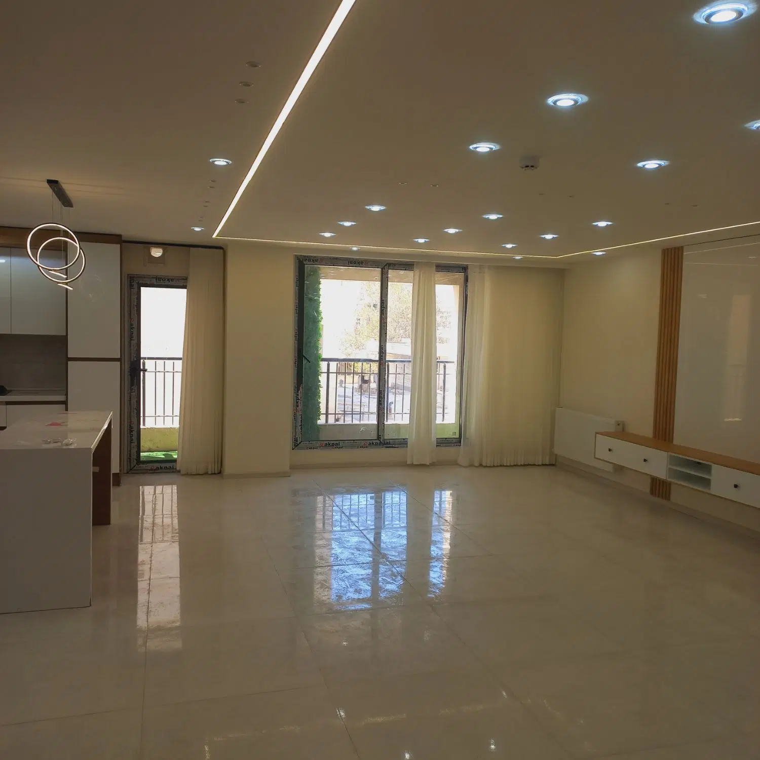 اپارتمان دوخواب شبان فیروزه ۱۱۸