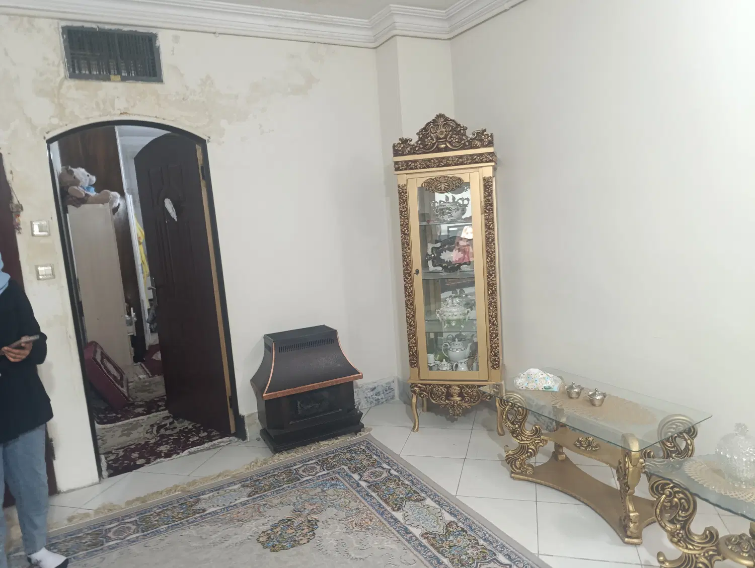 خانه رهنو اجاره 125 متری سیدی طبقه سوم روی همکف