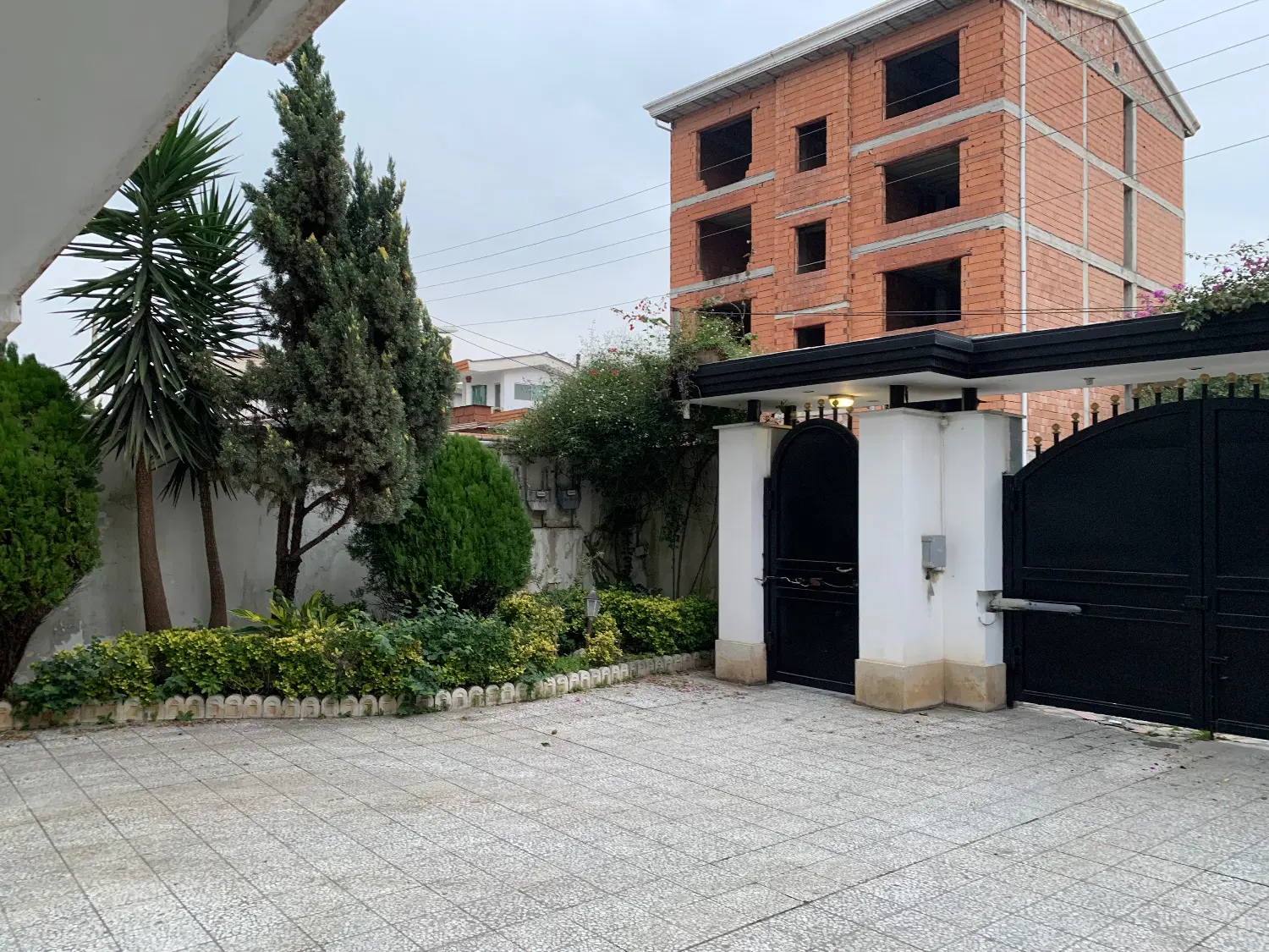 اجاره ویلای ۲۳۰ متری دوبلکس دربست بلوار امام رضا