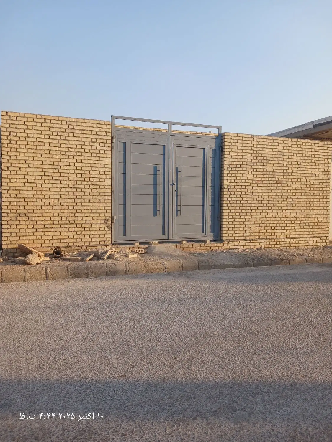 باسلام زمین 200متری نمره یک پایین پشت مسجد