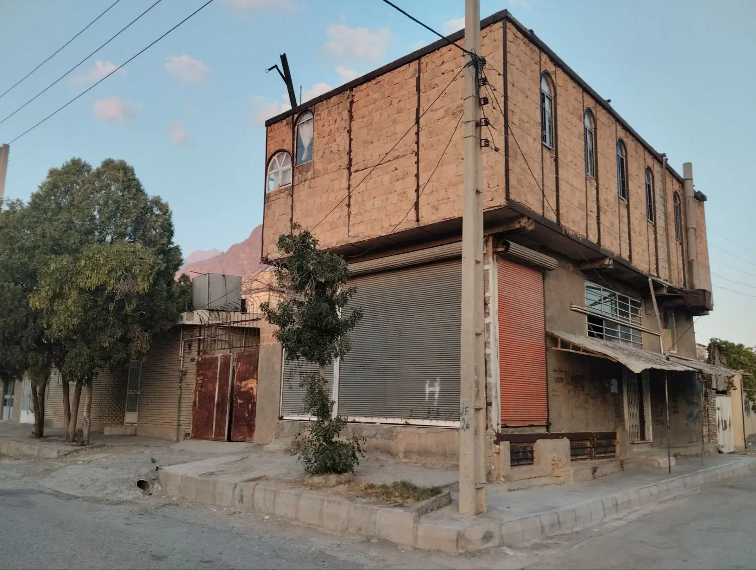 مشارکت در ساخت