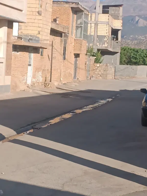 ۲۴۰متر  زمین