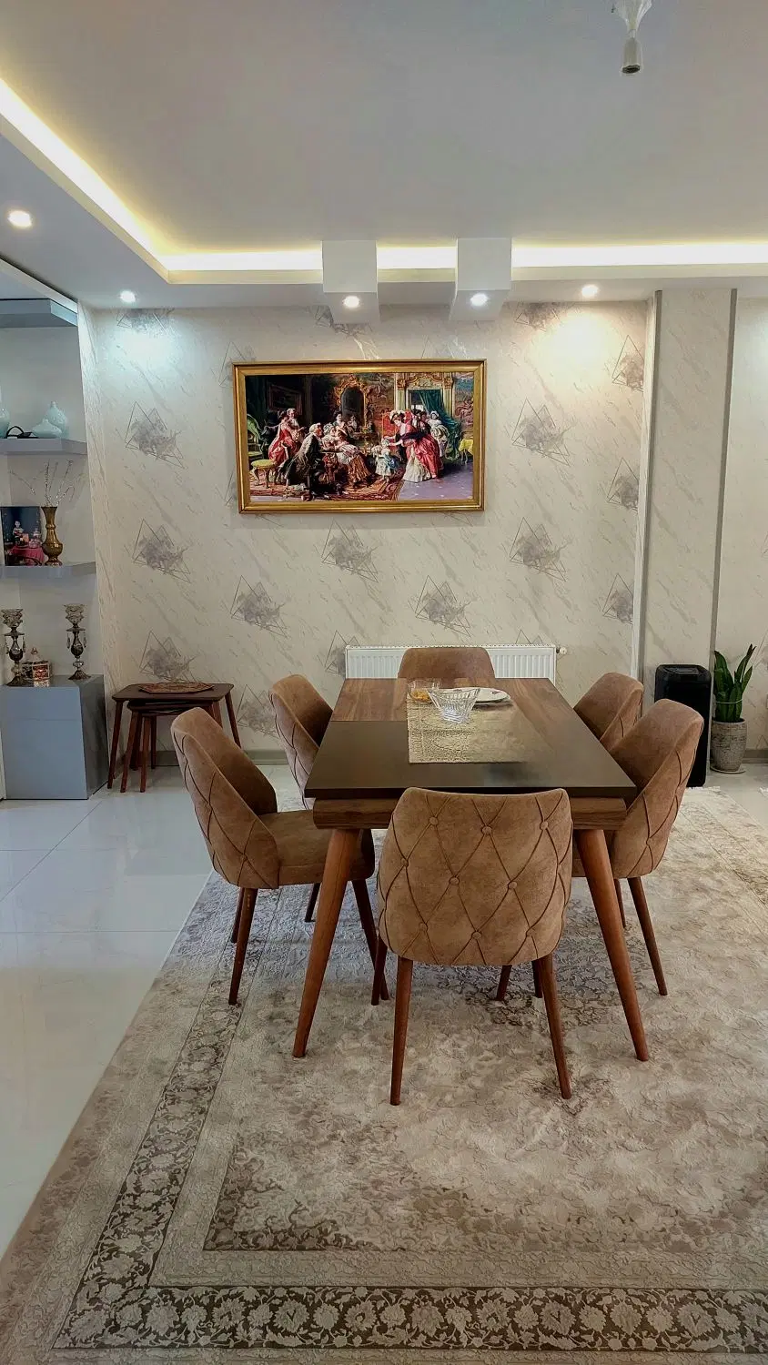 فروش یک واحد اپارتمان ۳ خواب شهرک سیمرغ تک واحدی
