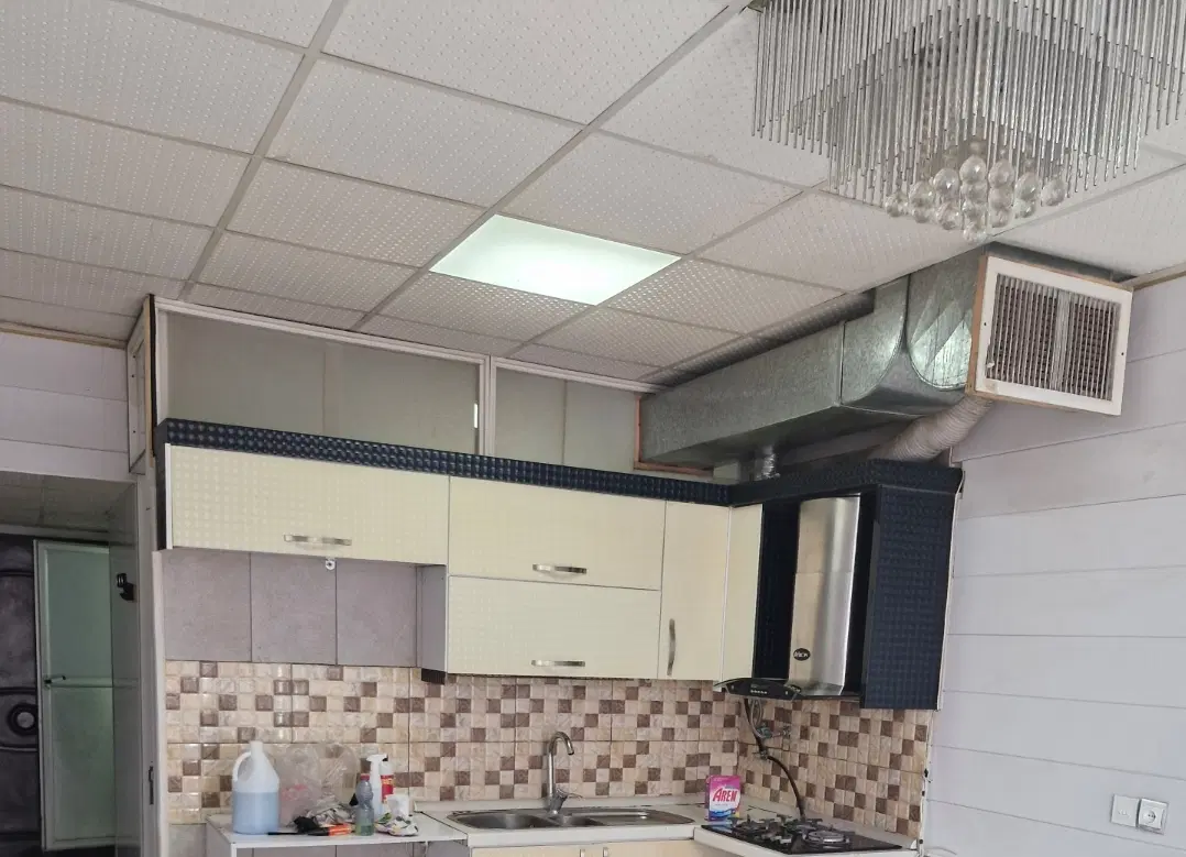 واحد اداری مسکونی بر خیابان رزمندگان