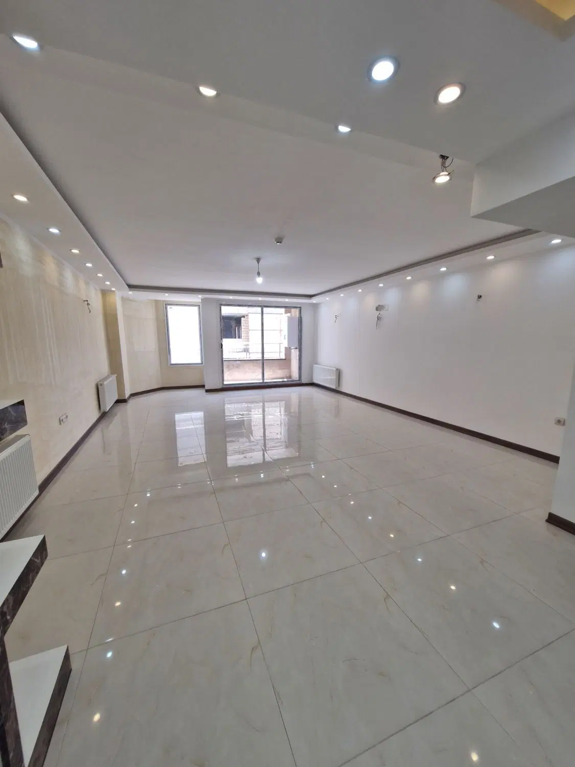 اپارتمان صفر رزمندگان ۱۳۲ متری