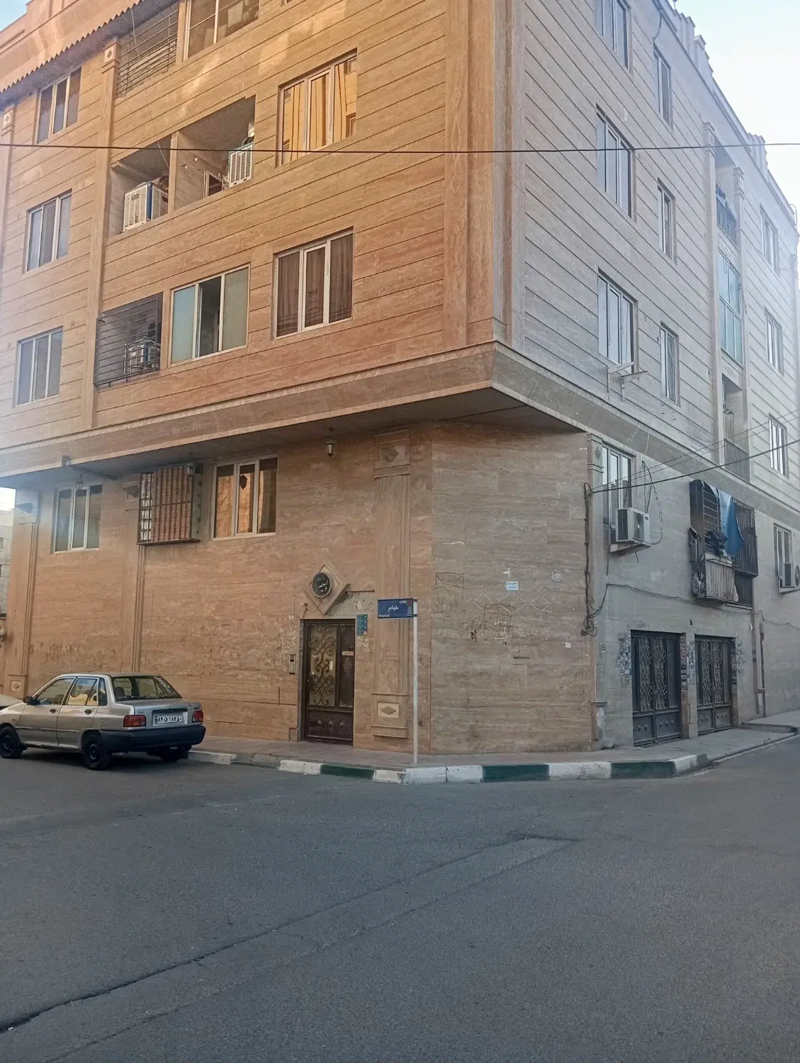 60متری چهارباغ سندتک برگ