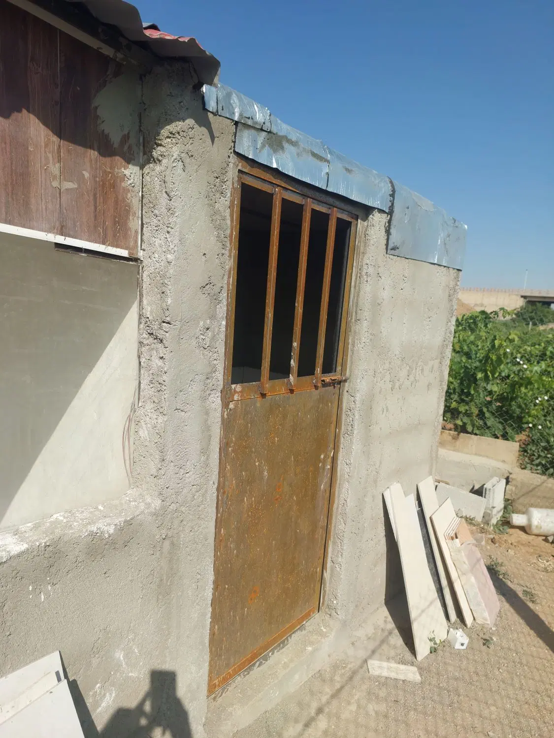 باغ دو نبش با تمامی امکانات
