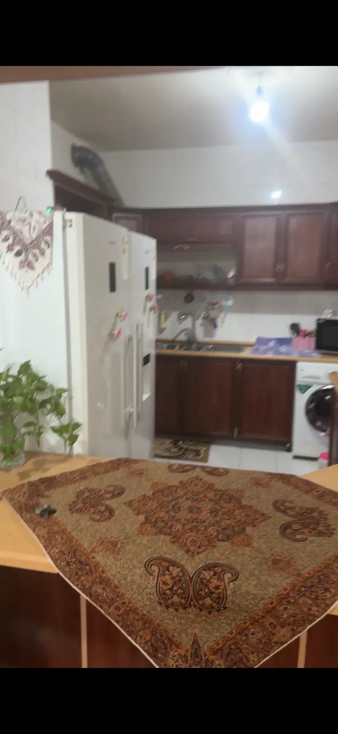 سی ۵ ابفاسرندطبقه ۴ تک خوابه با آسانسور سند ازاد