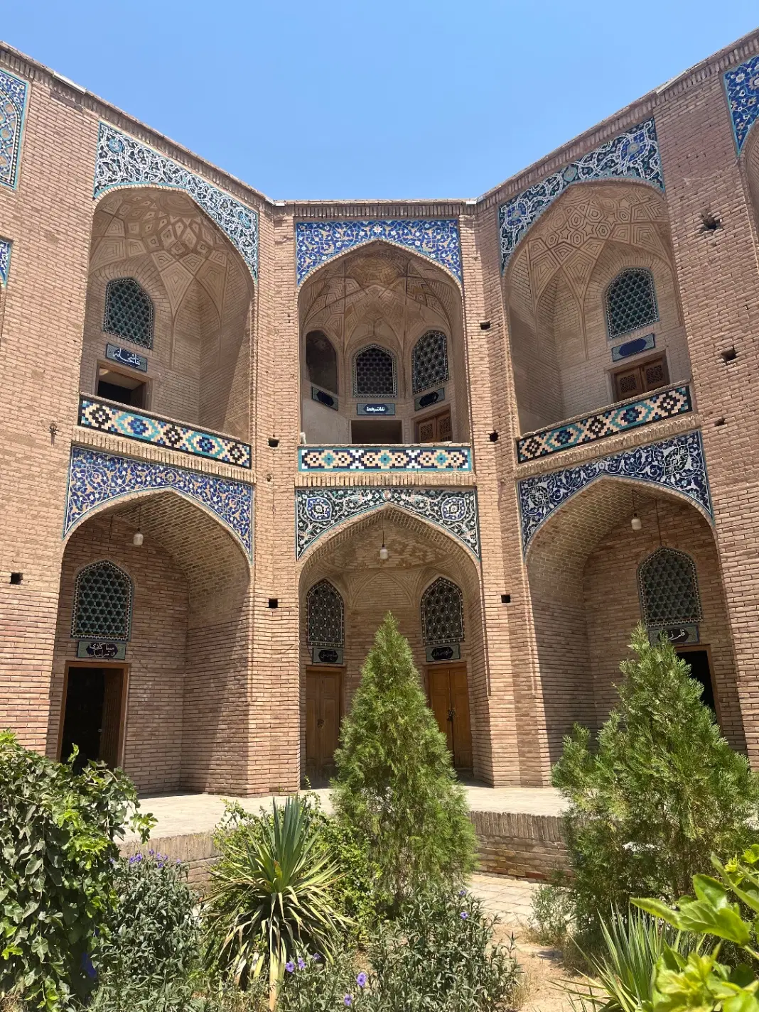 منزل ویلایی  مشهد  اکازیون
