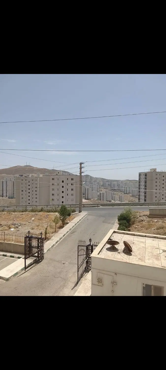 فاز  ۱۱ ، زون  ۱ ، ویوو عالی ،نور گیر، عرصه  تسویه