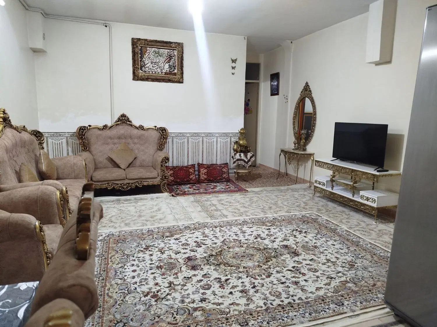 آپارتمان نیمه ویلایی 70 متری سند تک برگ