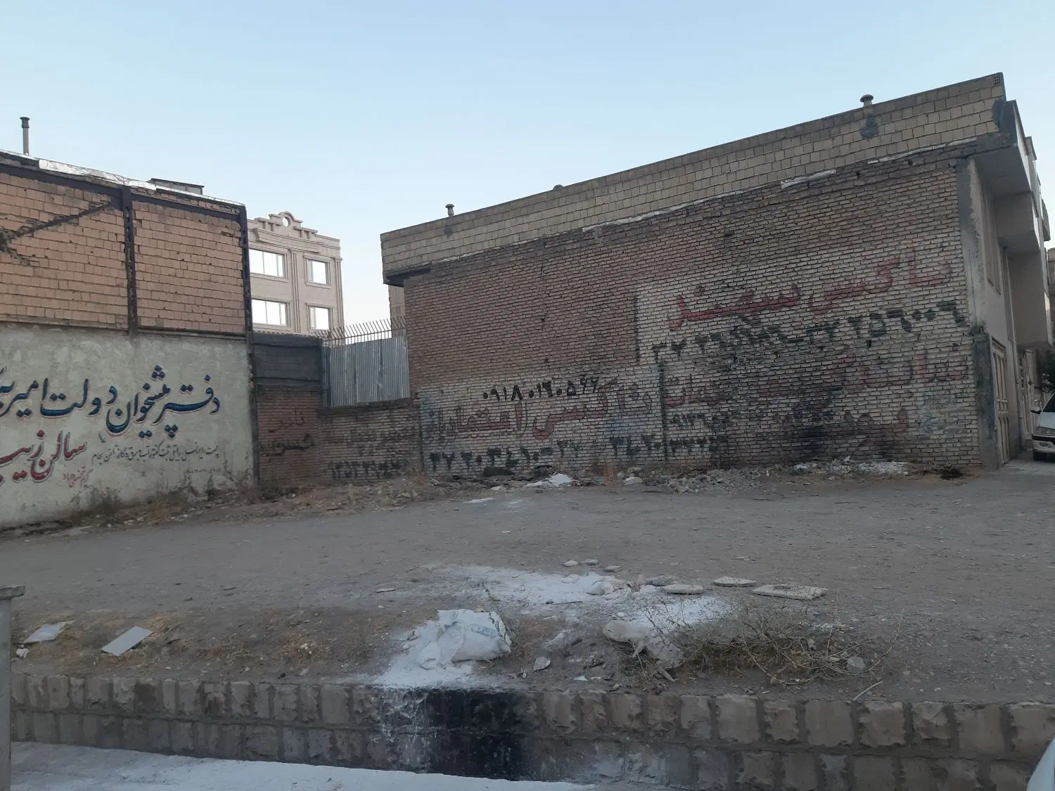 زمین بر خیابان مسکن مهر پردیس