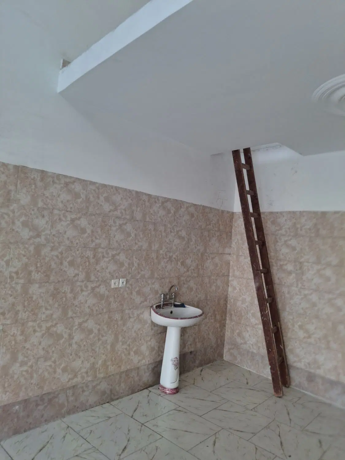 فروش مغازه ریحان آباد