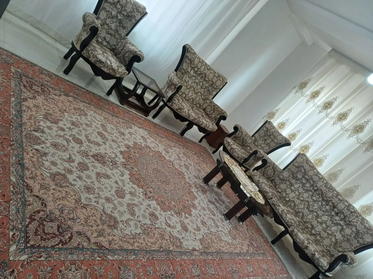 سوئیت دوخوابه مرکز شهر علی آباد