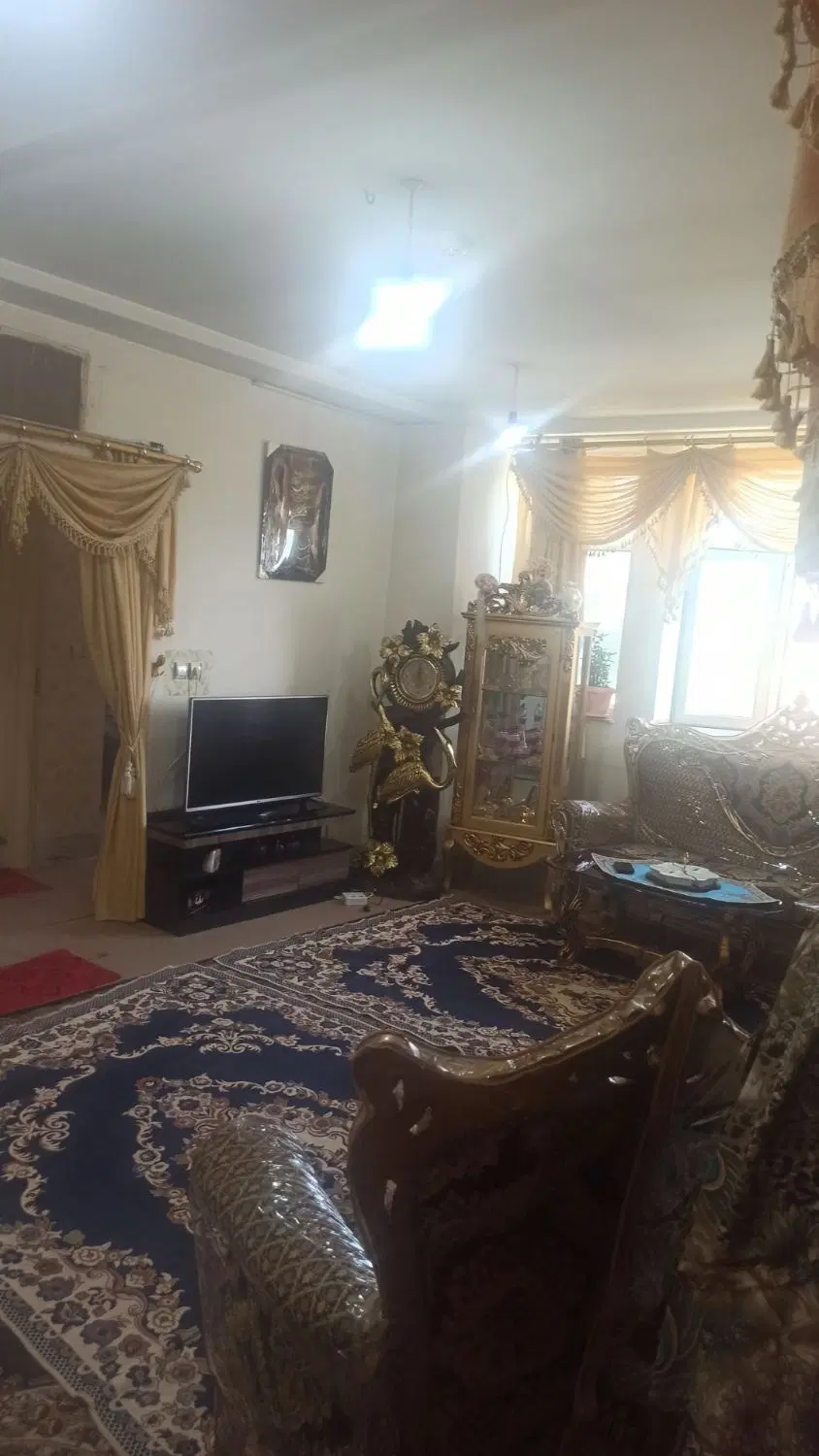 فروش یک واحد  آپارتمان در شهرکردبن