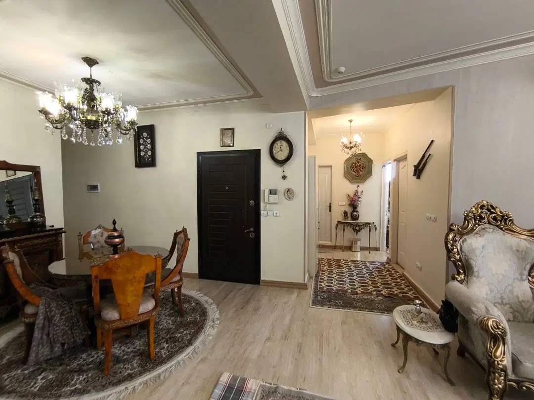 آپارتمان ۱۲۱ متری