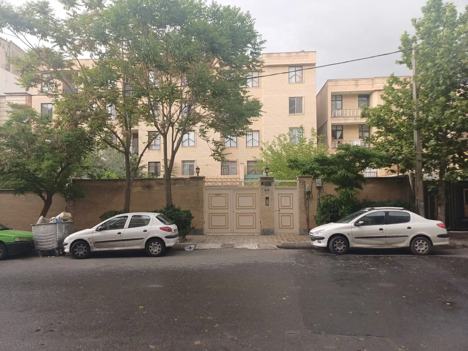 آپارتمان اردلان ۶ ، ۶۳ متر بازسازی شده