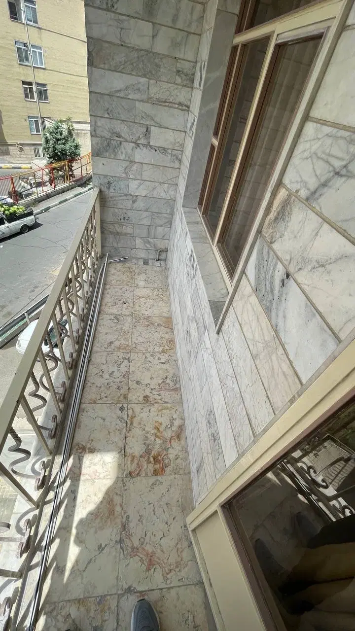 * ۷۶ متر دو خواب *