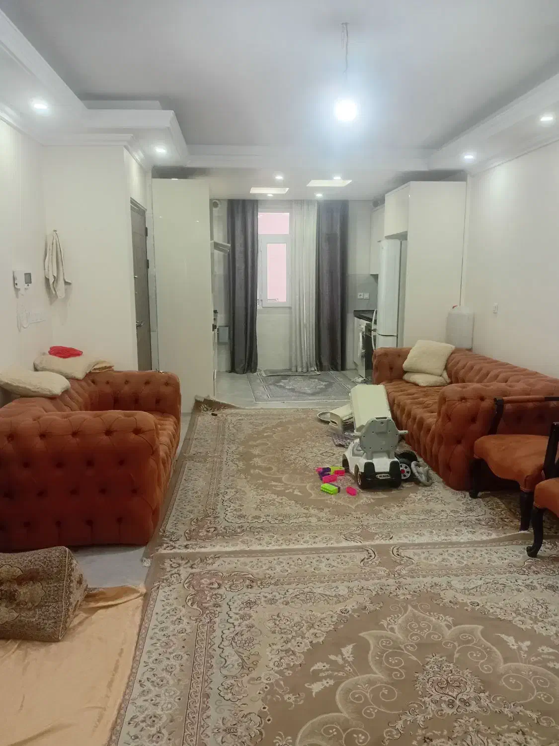 اپارتمان ۷۰متری تک واحدی با پارکینگ