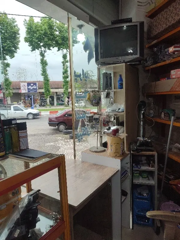 مغازه ۱۲متری با ۴متر بالکن