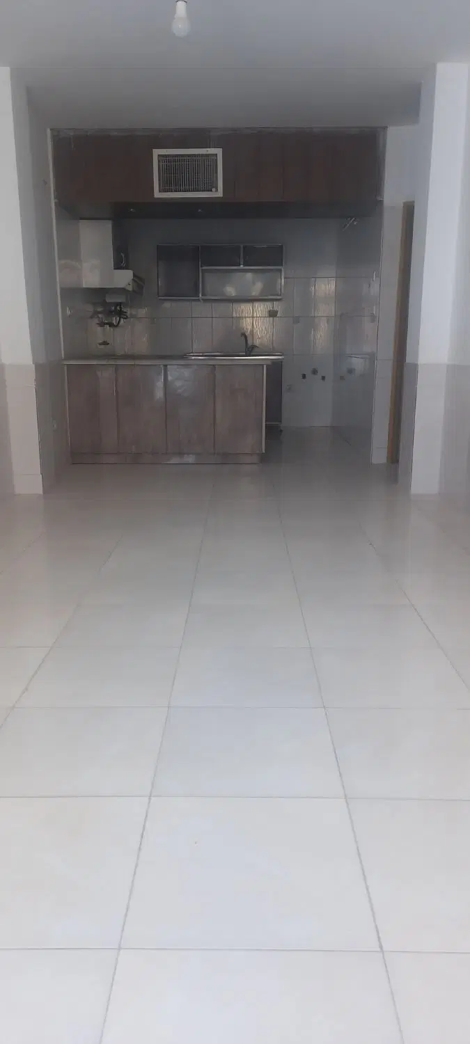 رهن واجاره مسکونی خیابان امام خمینی