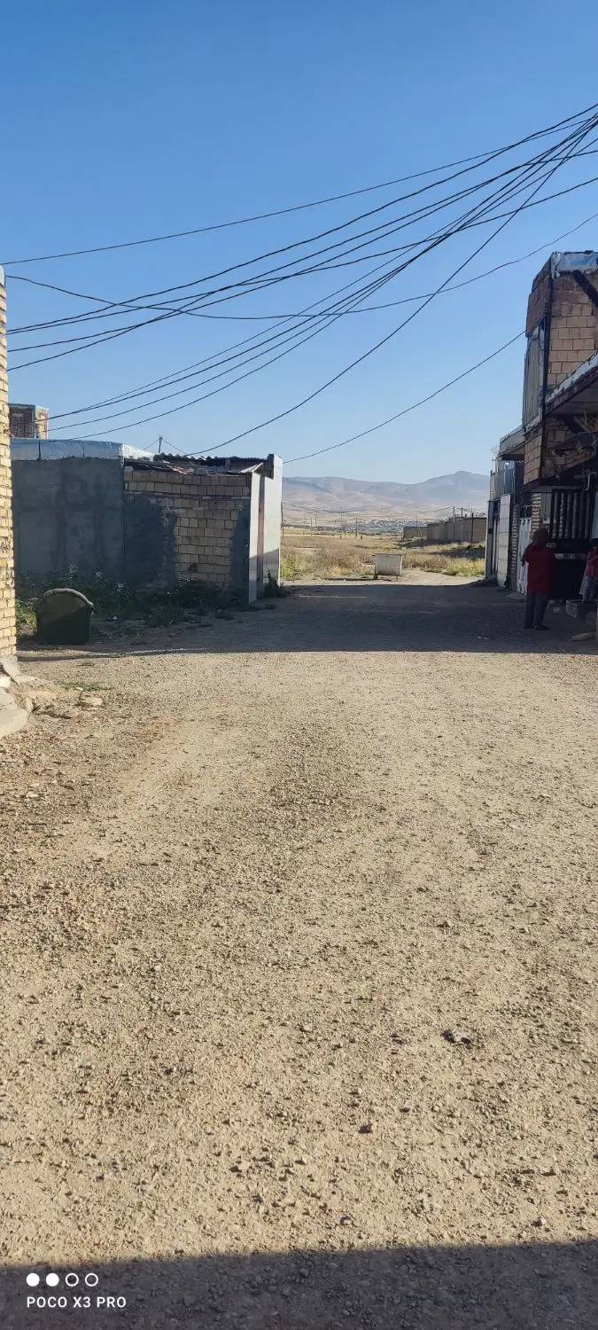 زمین 50متری