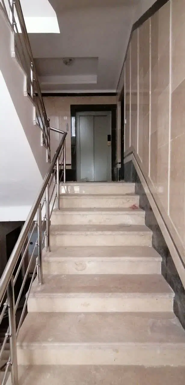 ۱۴۸ متر سه‌خواب تاپ لوکیشن شریف‌آباد