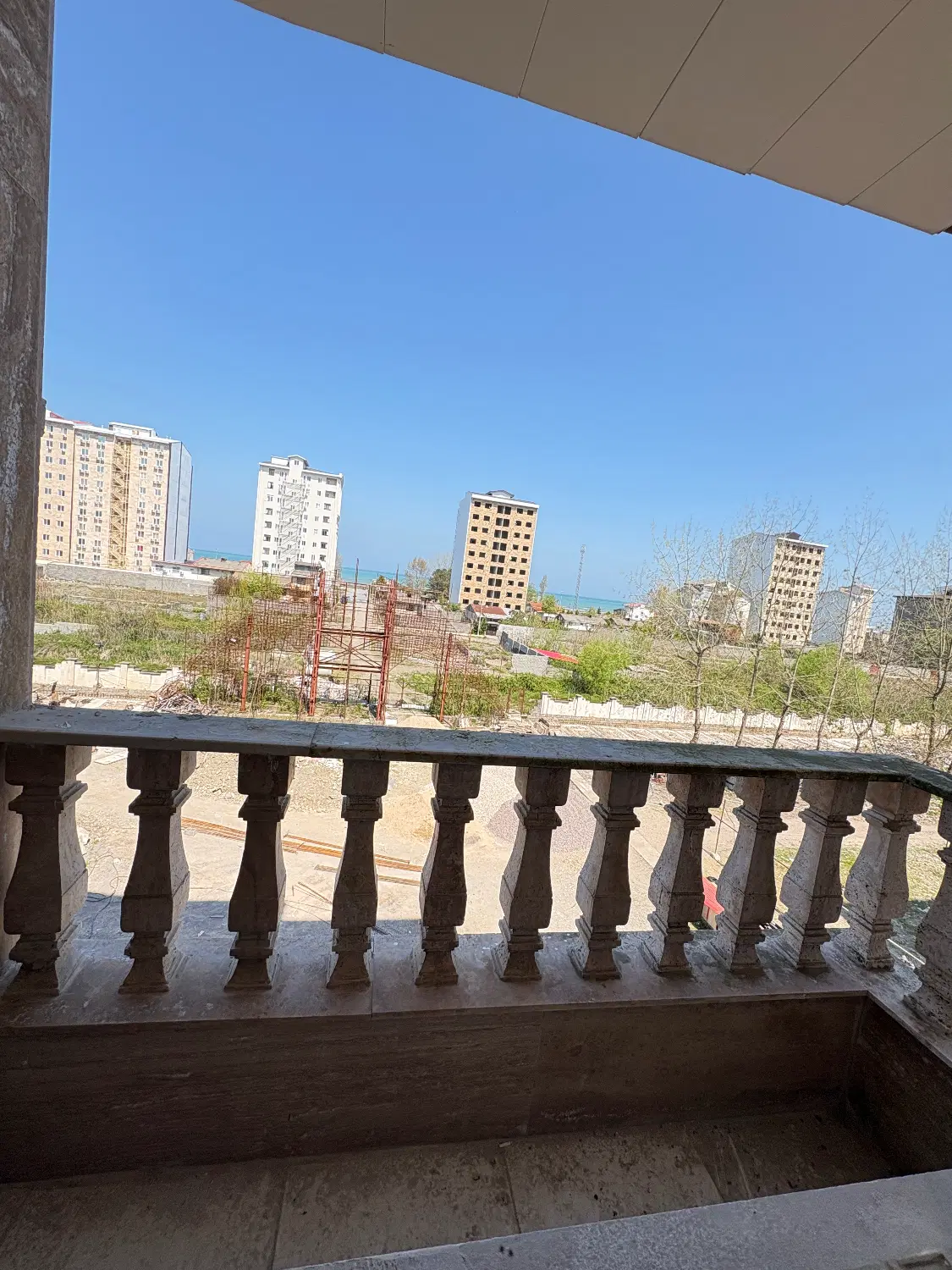 واحد مسکن مهر ویو همیشگی دریا ورودی سمت دریا