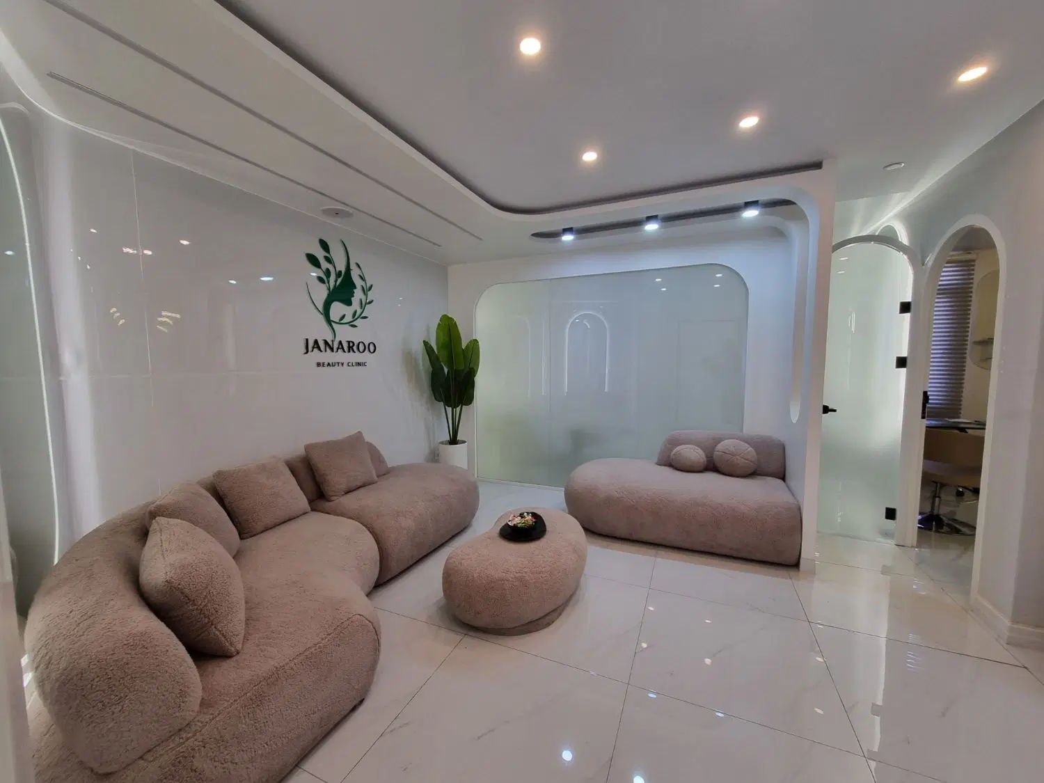 اجاره مطب به پزشک مجرب با لود بالا در سعادت آباد