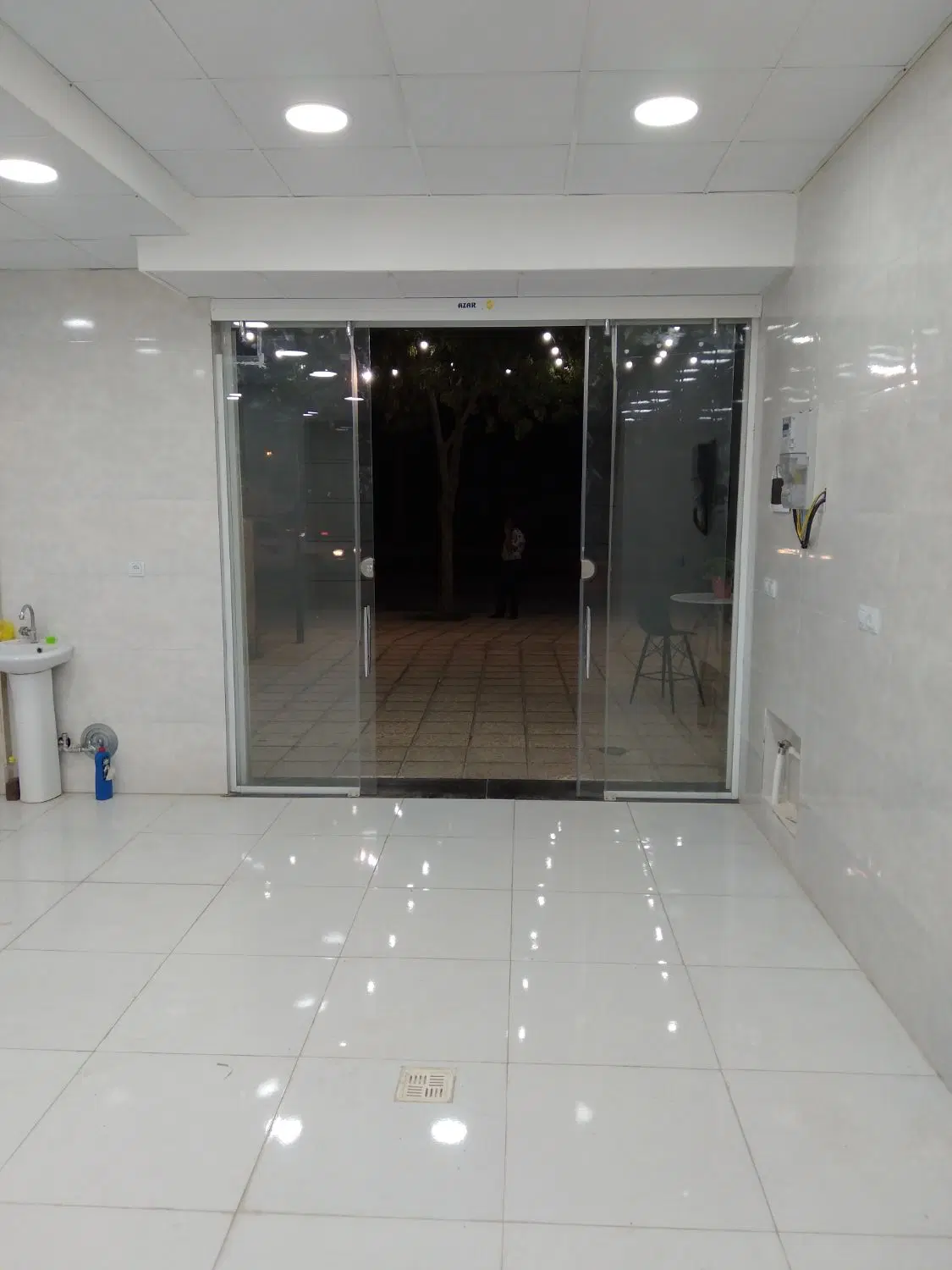 اجاره مغازه ۷۵ متر