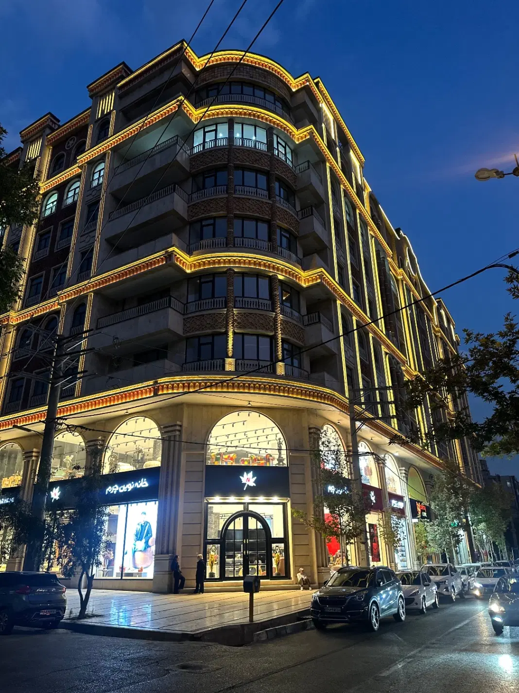 فروش اپارتمان ۲۲۵متری