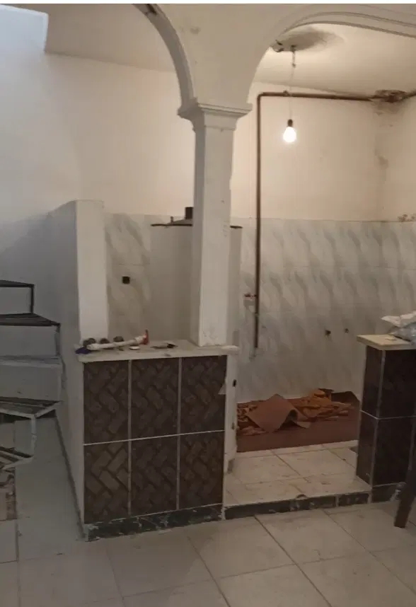 خانه فروشی فوتبال