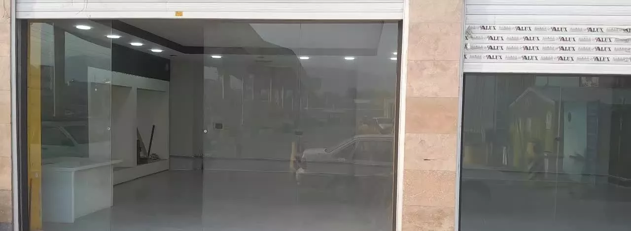 ۱۱۰ متر تجاری فول امکانات