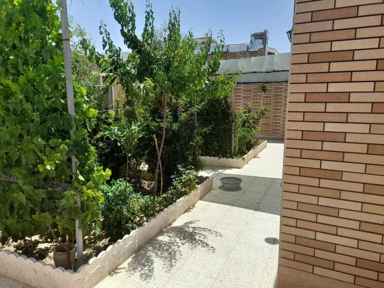 خانه باغ ویلایی