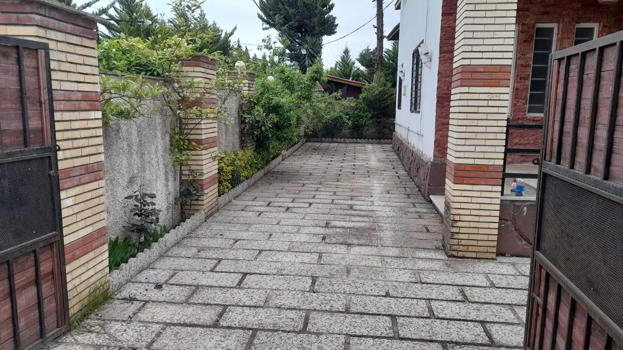 ویلا ۲۲۰ متر دوبلکس چلندر