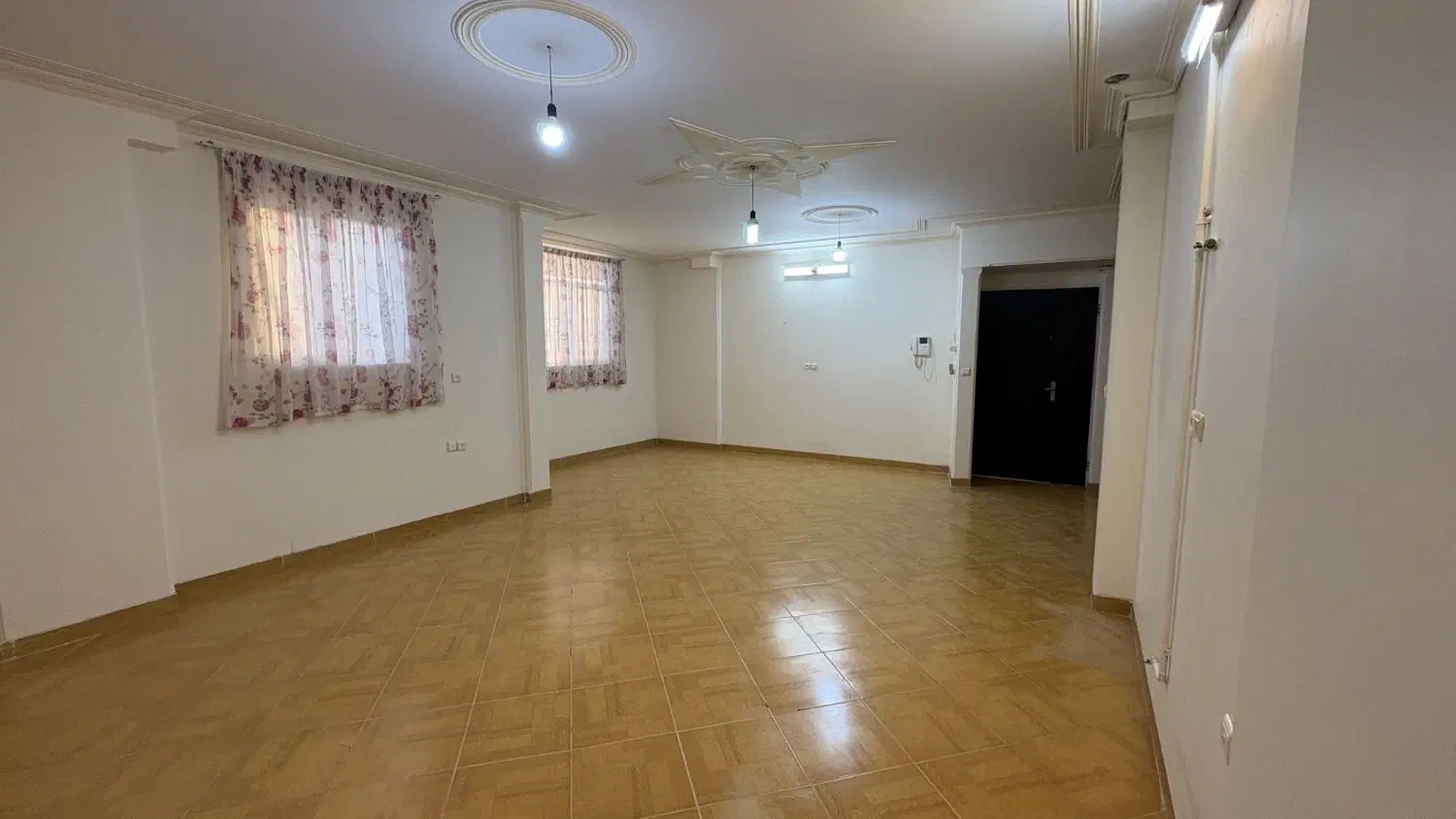 اجاره یک واحد مسکونی بلوار رضوان
