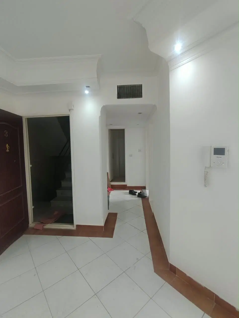 ۶۵ متر دو خواب ط دوم تمیز تخلیه
