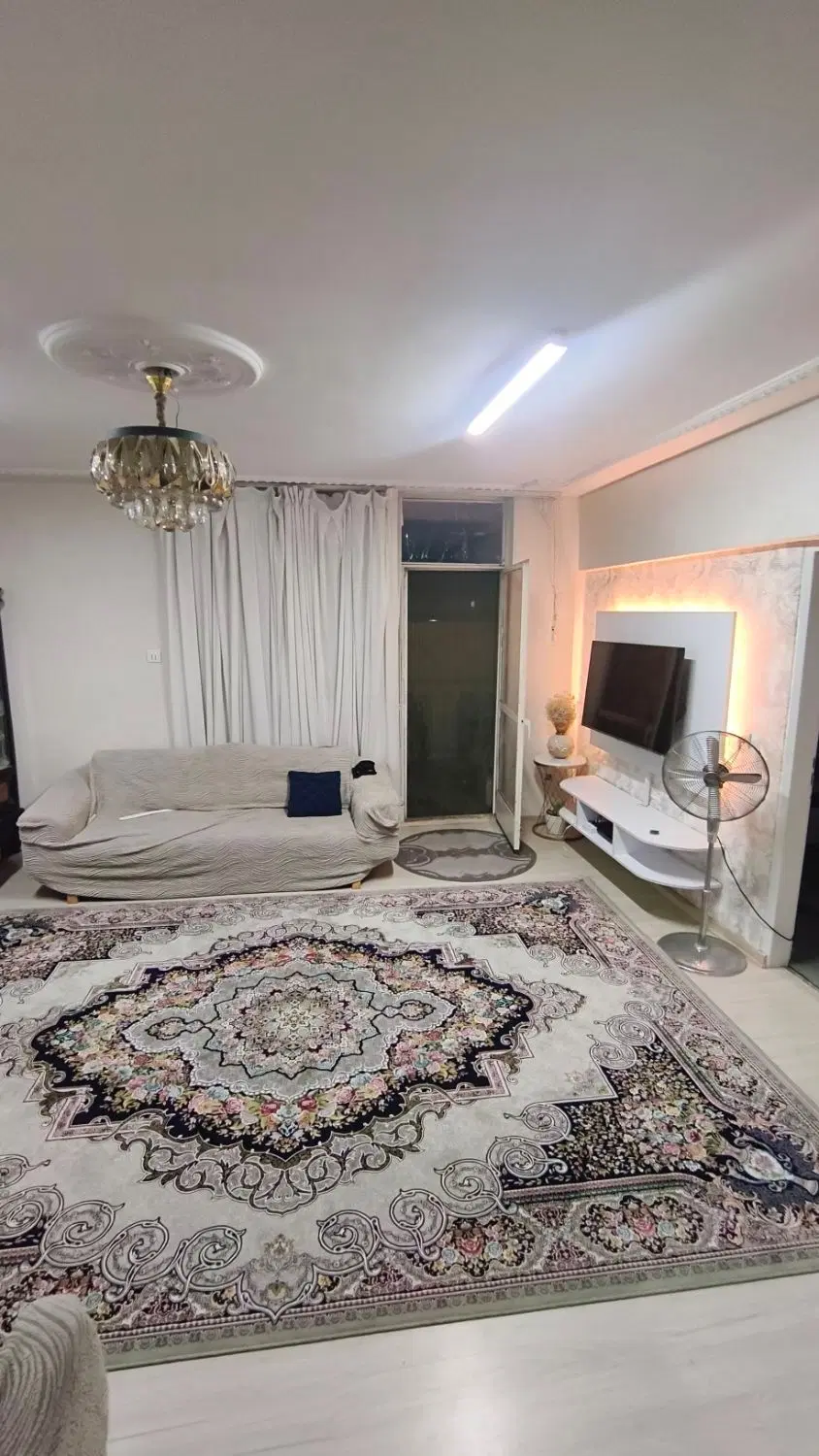 فروش یک آپارتمان ۳ خواب